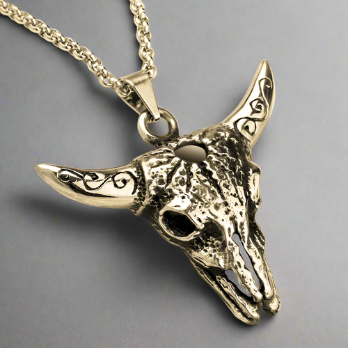 Longhorn Skull Yellow Gold Pendant