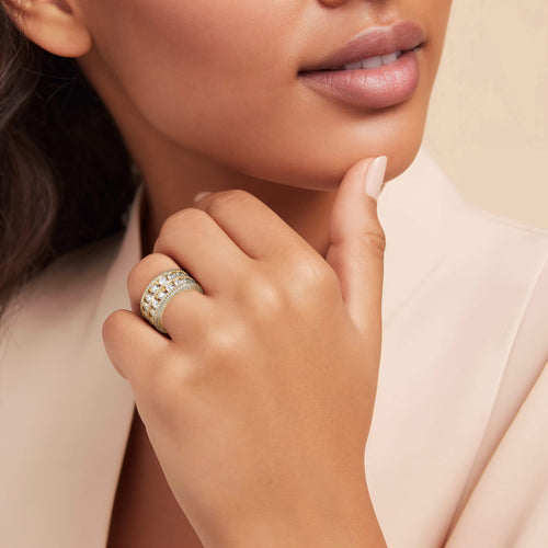 Endless Embrace Ring