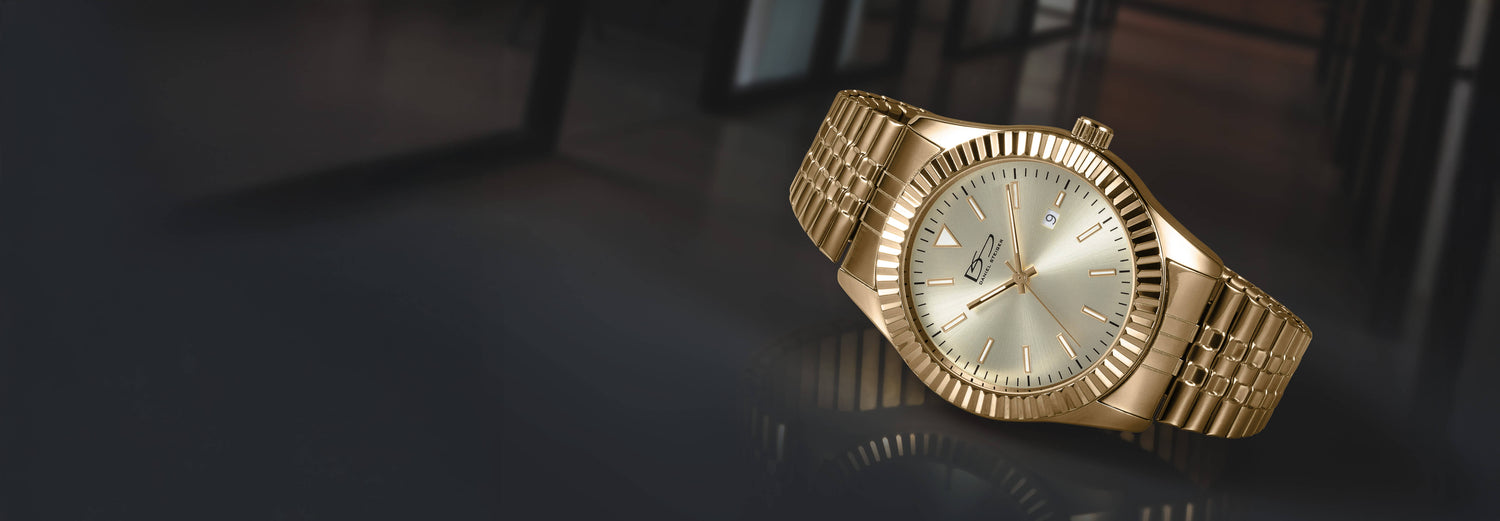 Daniel Steiger Statesman Expandable Gold Watch