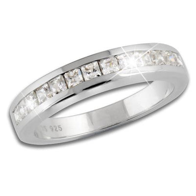 Sterling silver ring designed for female, featuring a row of sparkling square-cut stones, elegant and refined style from the Manhattan Stacker E collection.